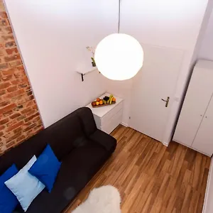 https://przytulne-pokoje-gdansk.sopothotels.com